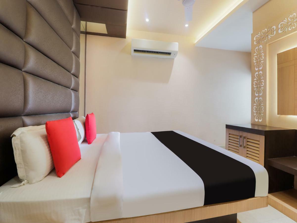 Capital O 46218 Royal Cottage Suite Kanpur Buitenkant foto