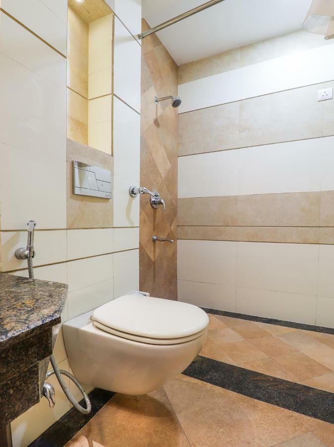 Capital O 46218 Royal Cottage Suite Kanpur Buitenkant foto